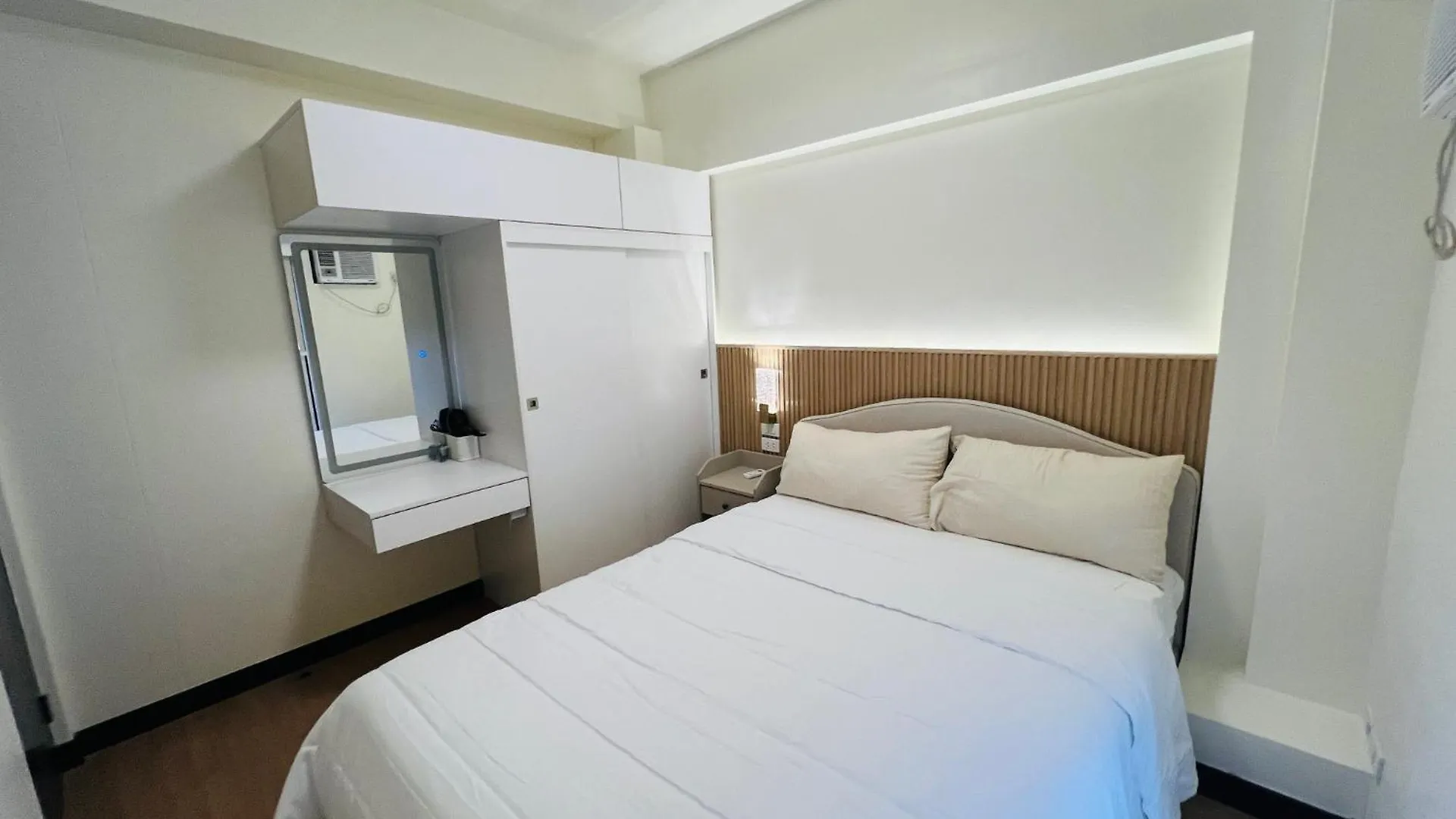 Estellar Resort Condotel Manila Apartment